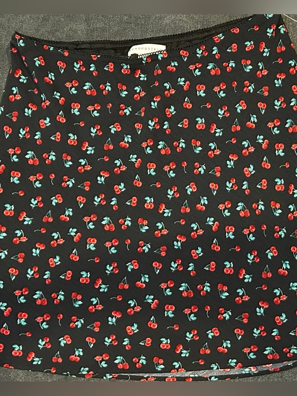 Aeropostale Black Cherry Print Mini Skirt Large